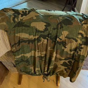 Gently worn Sanctuary camo tshirt